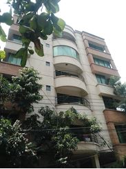 Picture of 1400 sqft Apartment is ready for rent at Banasree, Block-F