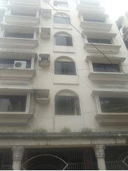 Top floor apartment এর ছবি