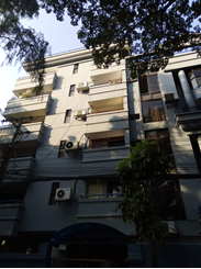 2400 Sq-ft  Non Furnished Apartment  For Rent In Gulshan এর ছবি