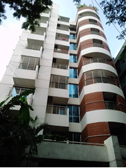 2200 Sq-ft  Full Furnished Apartment for Rent in Banani  এর ছবি