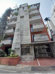 4 Bed rooms  apartment for rent এর ছবি