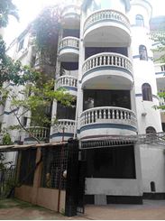600sft & 550sft Residential Apartment Rent For Office এর ছবি