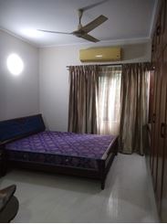 3 Bedroom Furnished Apartment For Rent in Bonani prime location এর ছবি