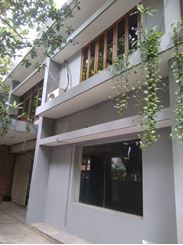 Banani 3500sq fit commercial space>shop for rent এর ছবি