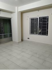 Immediately available – 1700 SQ ft – Very specious, three-bedroom, three bathroom, living/dinning room এর ছবি