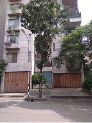 Banani 2100sq fit flat for rent এর ছবি