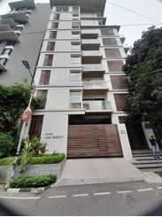 Gulshan-2..4600sq fit semi furnished flat for rent এর ছবি