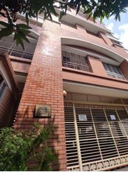 2000sft Semi-furnished apartment for Rent at Uttara  এর ছবি