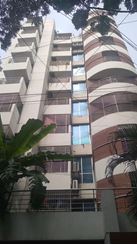 2000sft Semi Furnished Apartment for Rent at Banani এর ছবি
