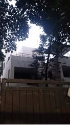 6500sft Independent House for Rent at Baridhara এর ছবি