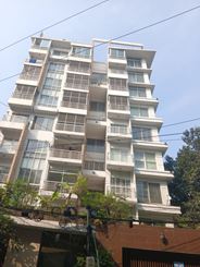 3800sft, Semi furnished apartment for rent, Baridhara এর ছবি