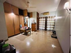 5000 Semi Furnished Duplex Apartment For Rent In Uttara এর ছবি