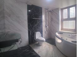 6000sft Duplex Apartment for Rent at Baridhara এর ছবি