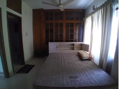 2350 sft Furnished Apartment rent in Baridhara এর ছবি