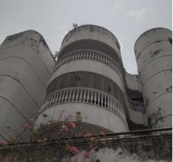 2600 sft Residential Apartment for rent at Baridhara এর ছবি