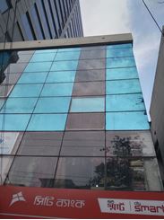 900 sft Commercial space for rent at Banani এর ছবি
