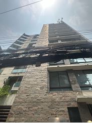 3300 sft Semi- Furnished Apartment For Rent at Gulshan-1 এর ছবি