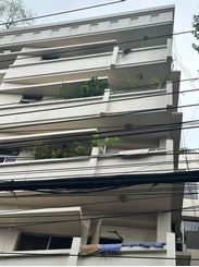 2000 sft Full Furnished Apartment For Rent at Gulshan-2 এর ছবি