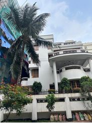 7000 sft Duplex Apartment for rent at Baridhara এর ছবি