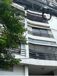 2100 sft Full Furnished Apartment for Rent at Baridhara এর ছবি