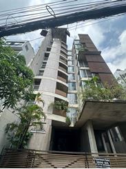 3800 sft Residential Apartment for rent at Baridhara এর ছবি