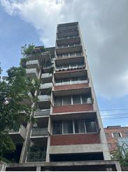 3400 sft Furnished Apartment For Rent at Baridhara এর ছবি
