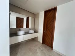 7200 sft Duplex Apartment for rent at Baridhara এর ছবি